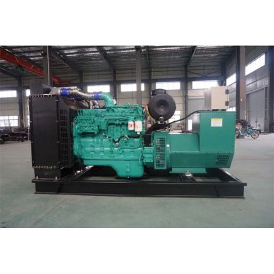200kw東風康明斯柴油發(fā)電機組-東風康明斯6缸柴油機6LTAA8.9-G3柴油發(fā)電機組,缸徑/行程：140/152mm,柴油發(fā)電機組水冷發(fā)動機功率230KW,柴油發(fā)電機組配套馬拉松斯坦福發(fā)電機。廠價直銷歡迎選購：13773399855。
